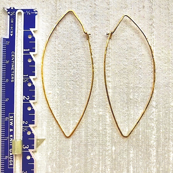 ✨Gold Artisan Made Marquis Earrings✨ - Picture 3 of 5